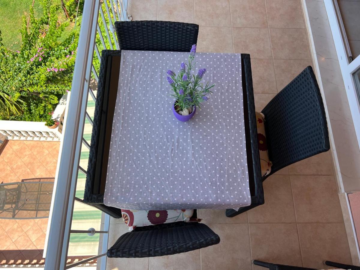 Apartmani Roje סבטי פיליפ אי ג'קוב מראה חיצוני תמונה